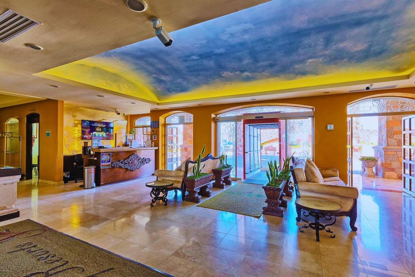 Sonoran Sky Aparthotel Rocky Point Exterior photo