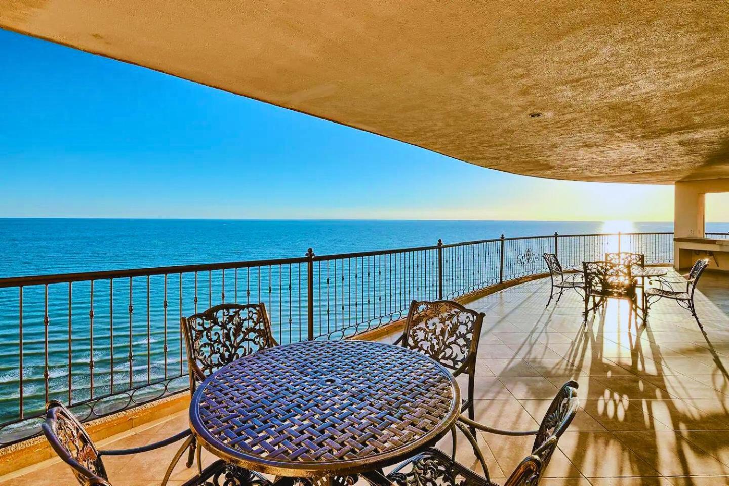 Sonoran Sky Aparthotel Rocky Point Exterior photo